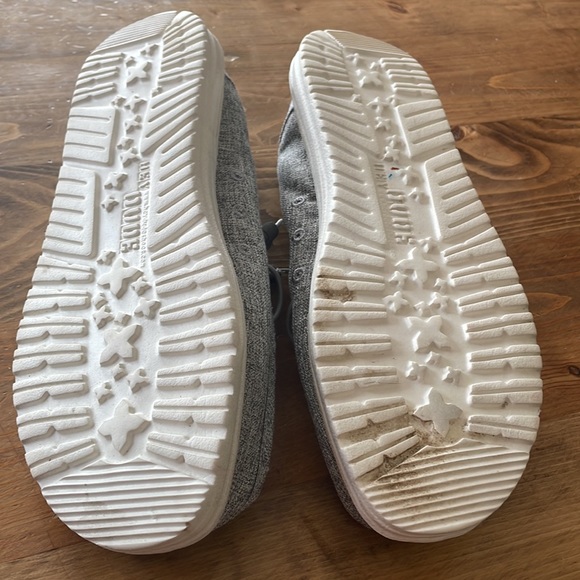 Hey Dude - Picture 4 of 5